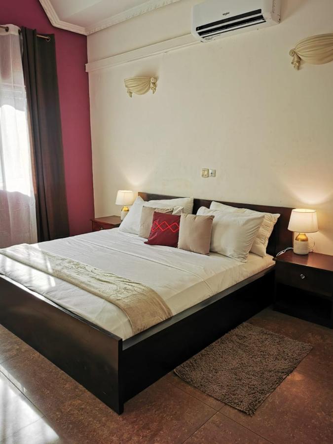 L'Address Hotel Котону Екстериор снимка